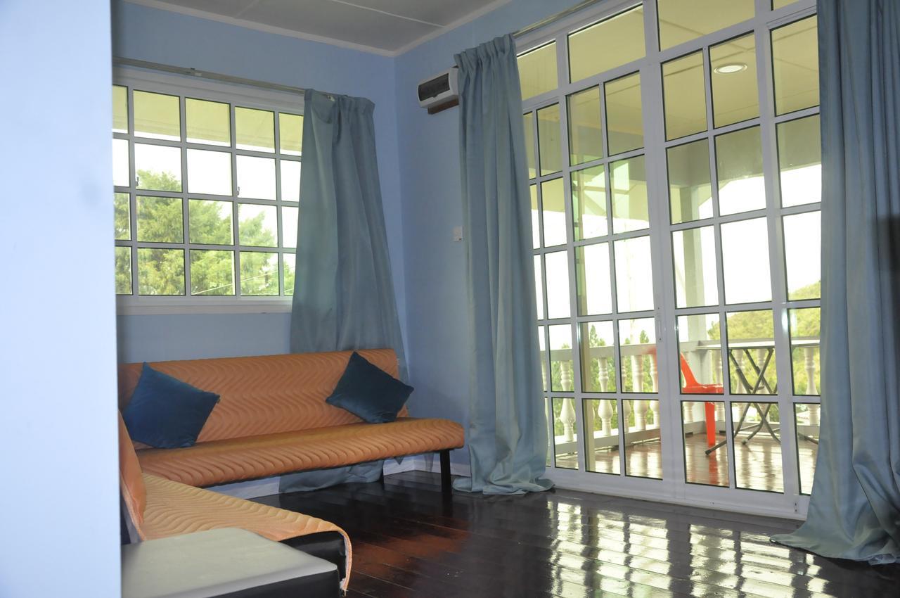 Azrien Homestay Kampong Kundassan Eksteriør billede